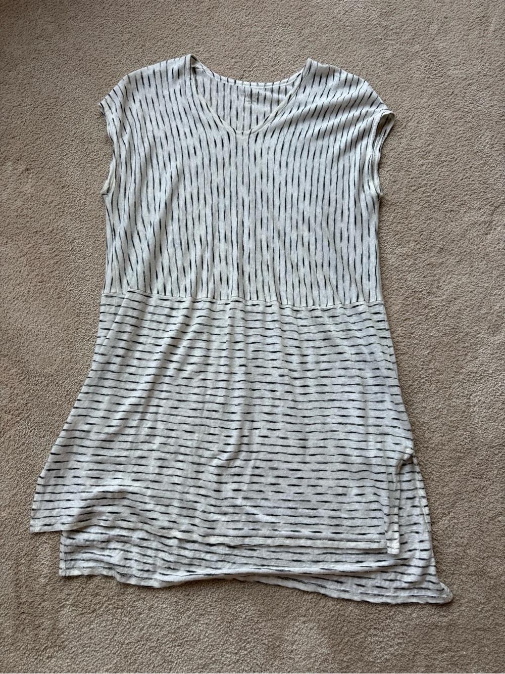 Eileen Fisher Tunic Casual Striped V-Neck Women's Top - White & Black